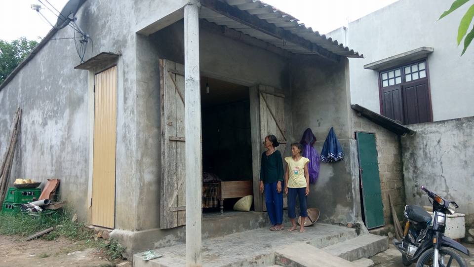 
Một trong những hộ d&acirc;n thuộc th&ocirc;n Trung Th&ocirc;n
