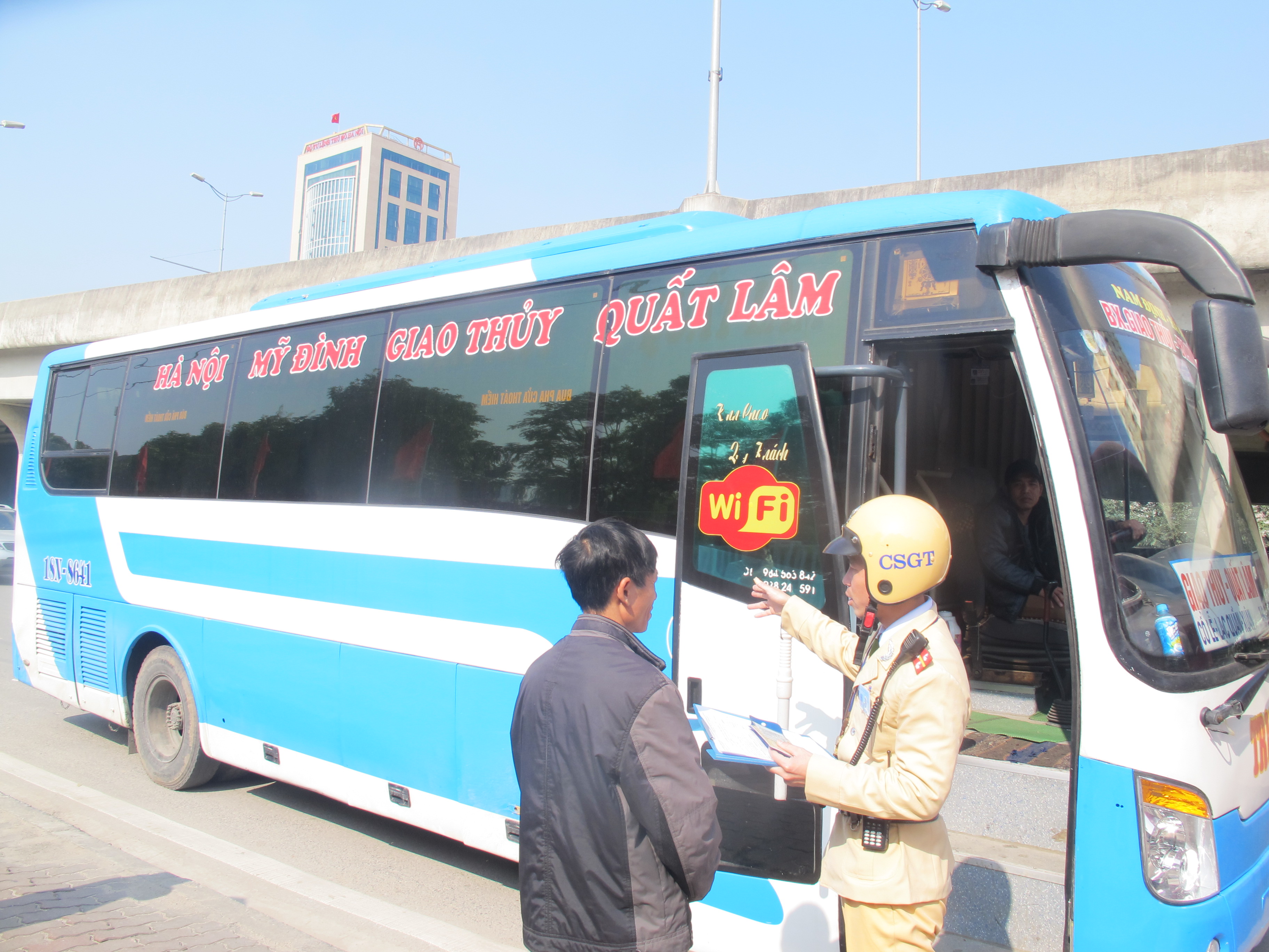 Sẽ dẹp “xe đầu gấu”