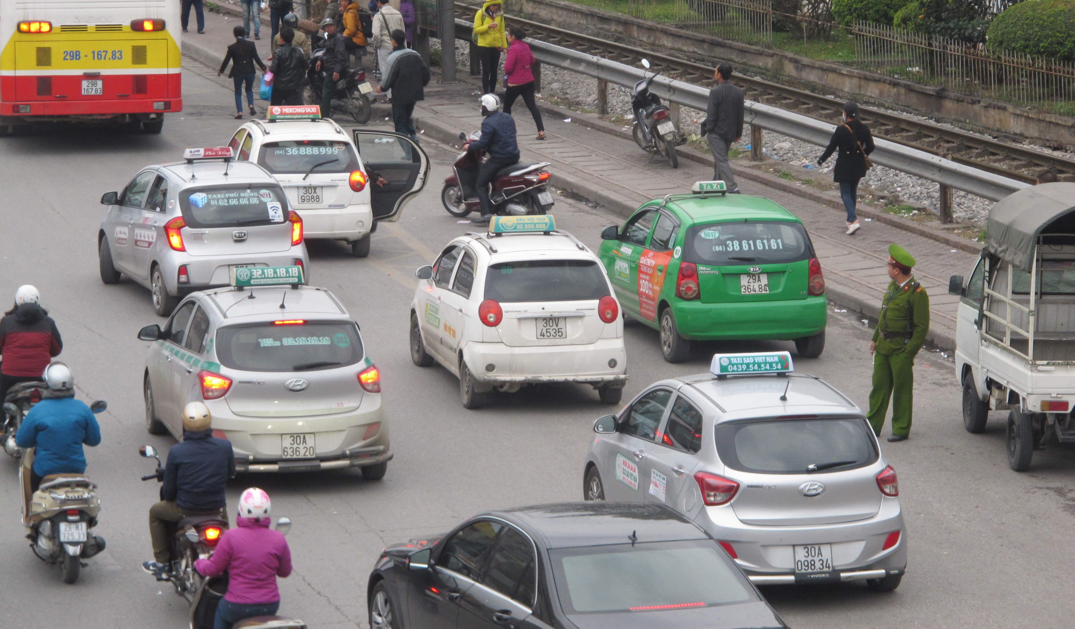 Quy hoạch taxi đã vỡ