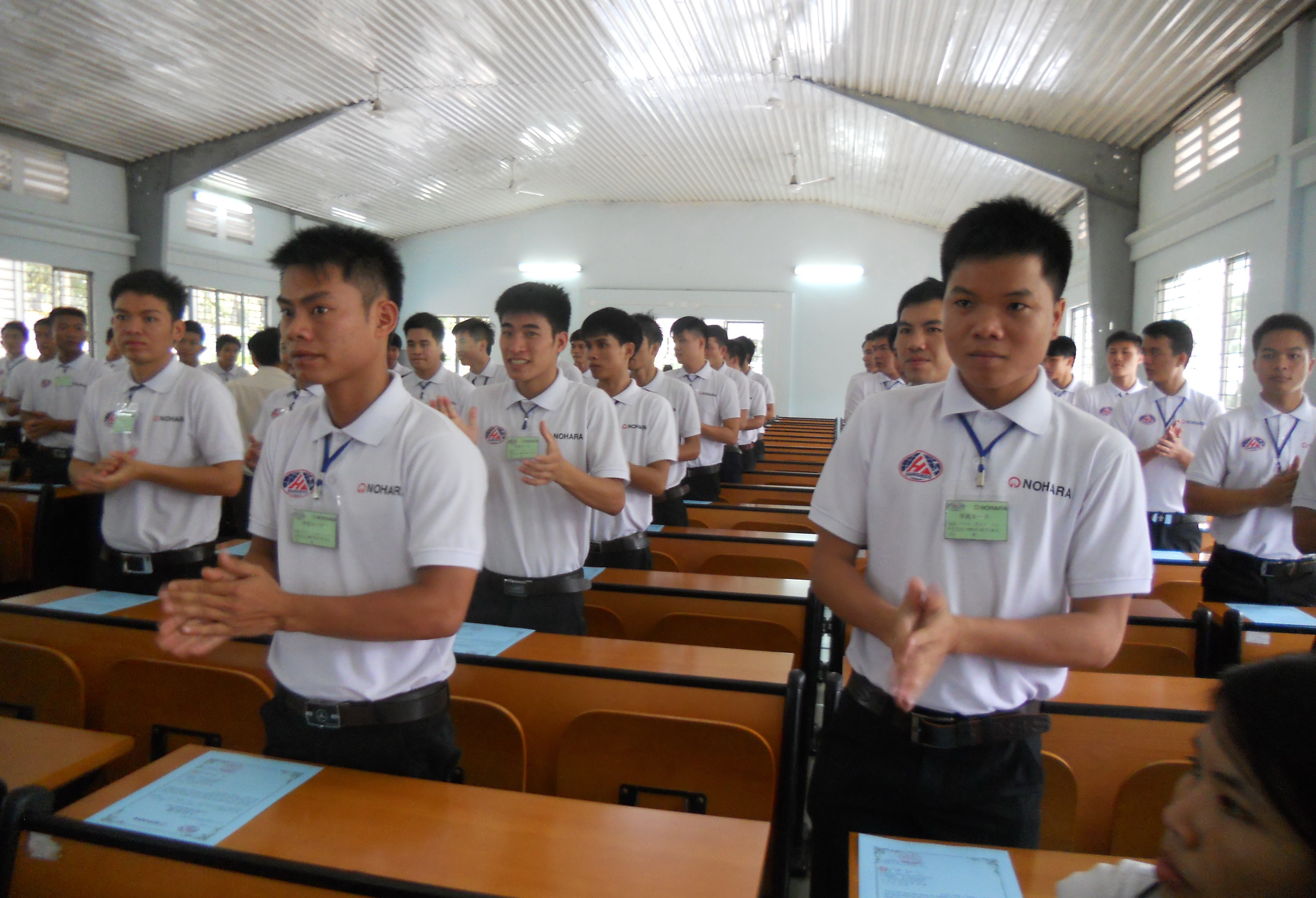 Tăng lao động sang Nhật