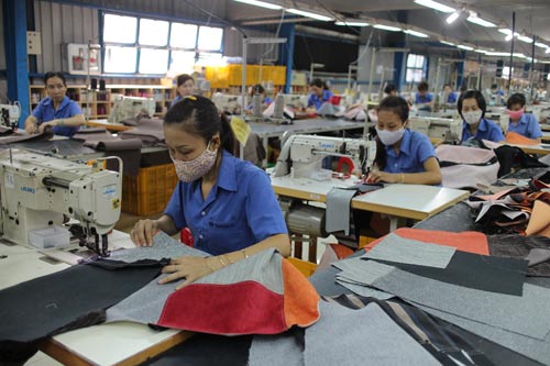 Lo Tết cho công nhân xa xứ