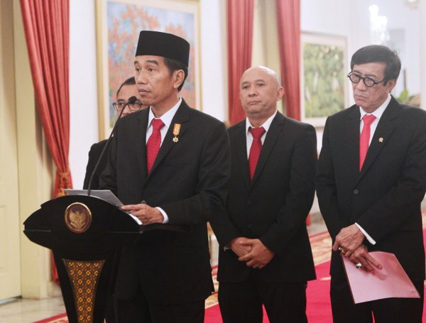Indonesia "thiến hóa học" tội phạm hiếp dâm trẻ em