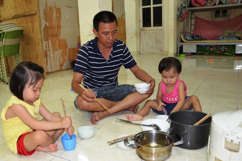 Công nhân lấy gì tích lũy?