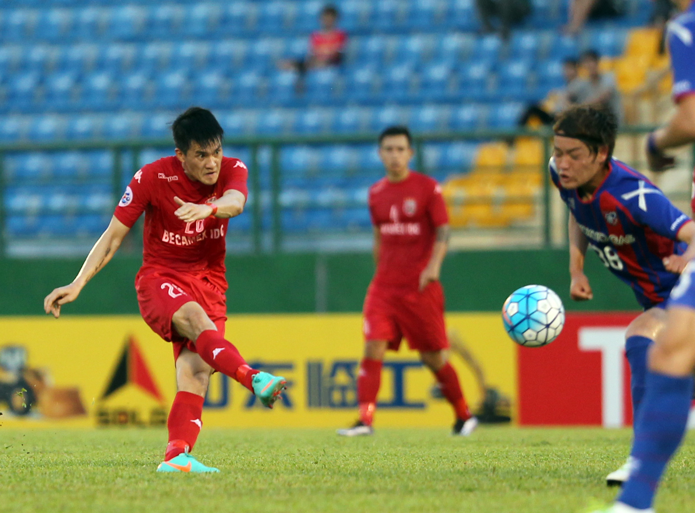 Giang Tô Suning bị loại cùng B.Bình Dương