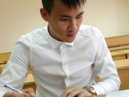 Tuyển thủ Công Vinh đỗ ĐH Luật với 21 điểm