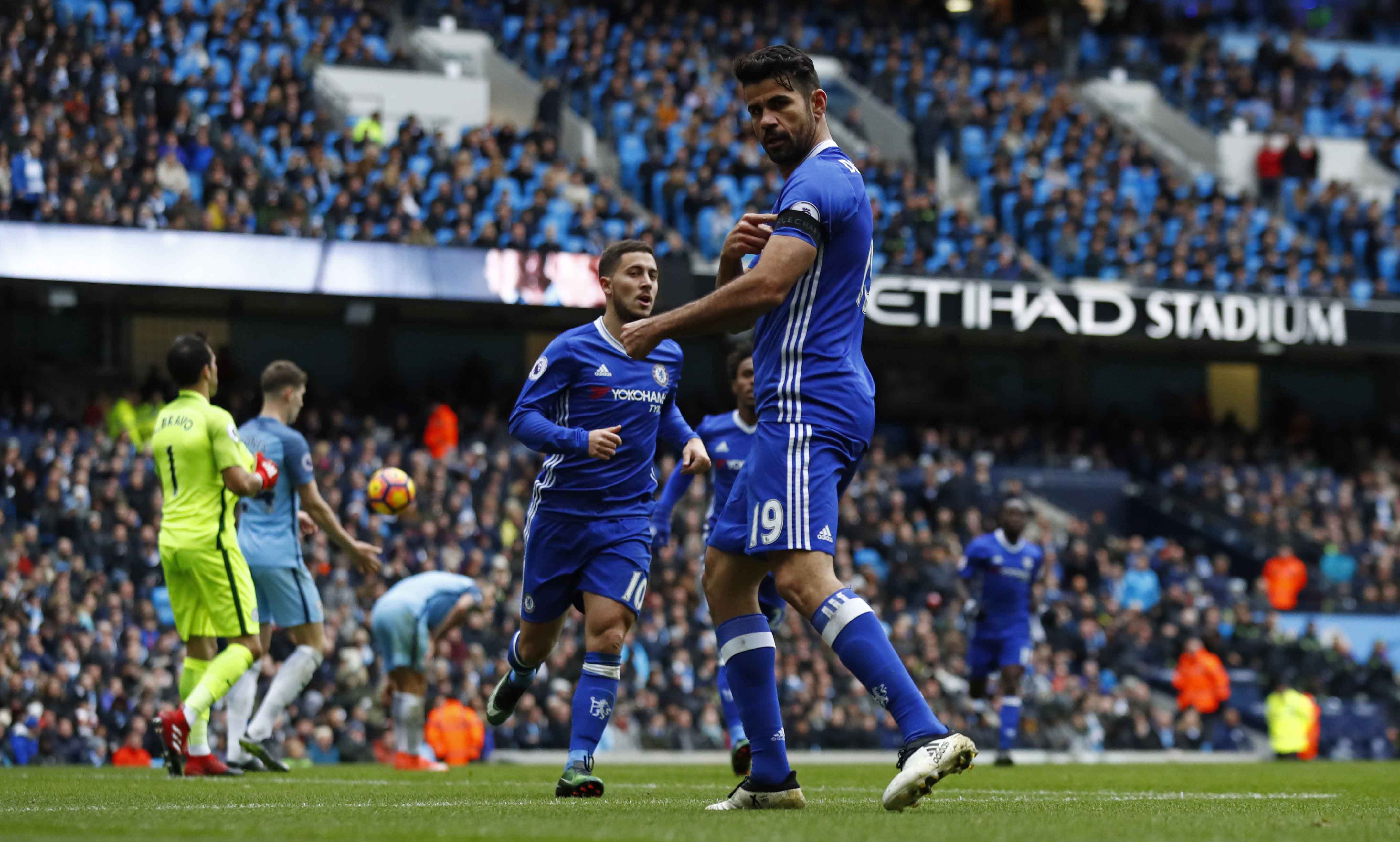 Diego Costa bùng nổ, Etihad tan tác