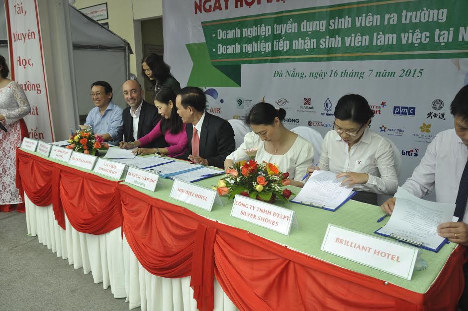 Đa dạng cơ hội phát triển nghề nghiệp