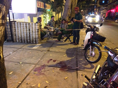 Bị nói "không đi làm", em đâm chết anh ruột