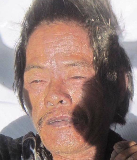 Tìm thân nhân người đàn ông chết trên vỉa hè ở TPHCM