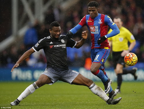 Hiddink ca ngợi người hùng thầm lặng Mikel