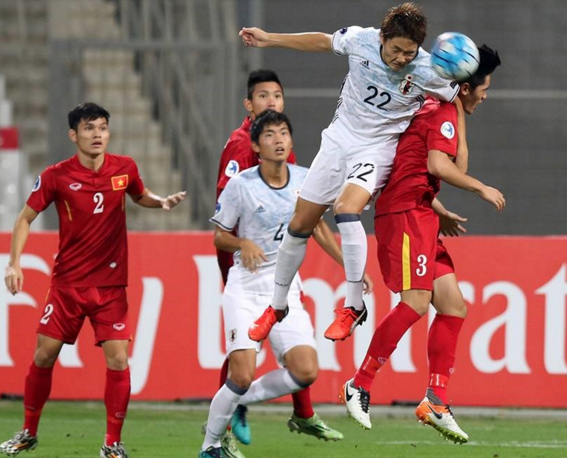 Dùng 10 dự bị, Nhật vẫn thắng đậm U19 Việt Nam