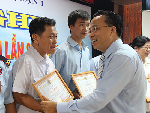 Bảo vệ Phan Văn Đức đoạt giải nhất