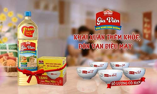 Sưu tập chén sứ -  May mắn tràn đầy