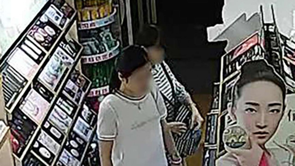 Trung Quốc: Hội phụ nữ nhà giàu... thi trộm cắp