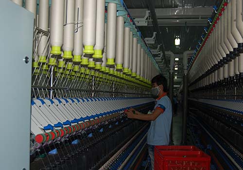 Dệt may Việt Nam - Thách thức và cơ hội
