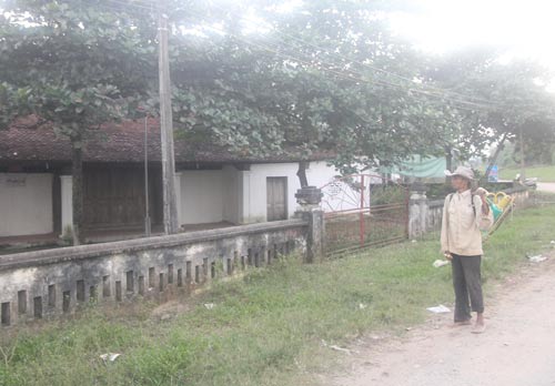 Đình Hoành Sơn đang bị xuống cấp nghiêm trọng