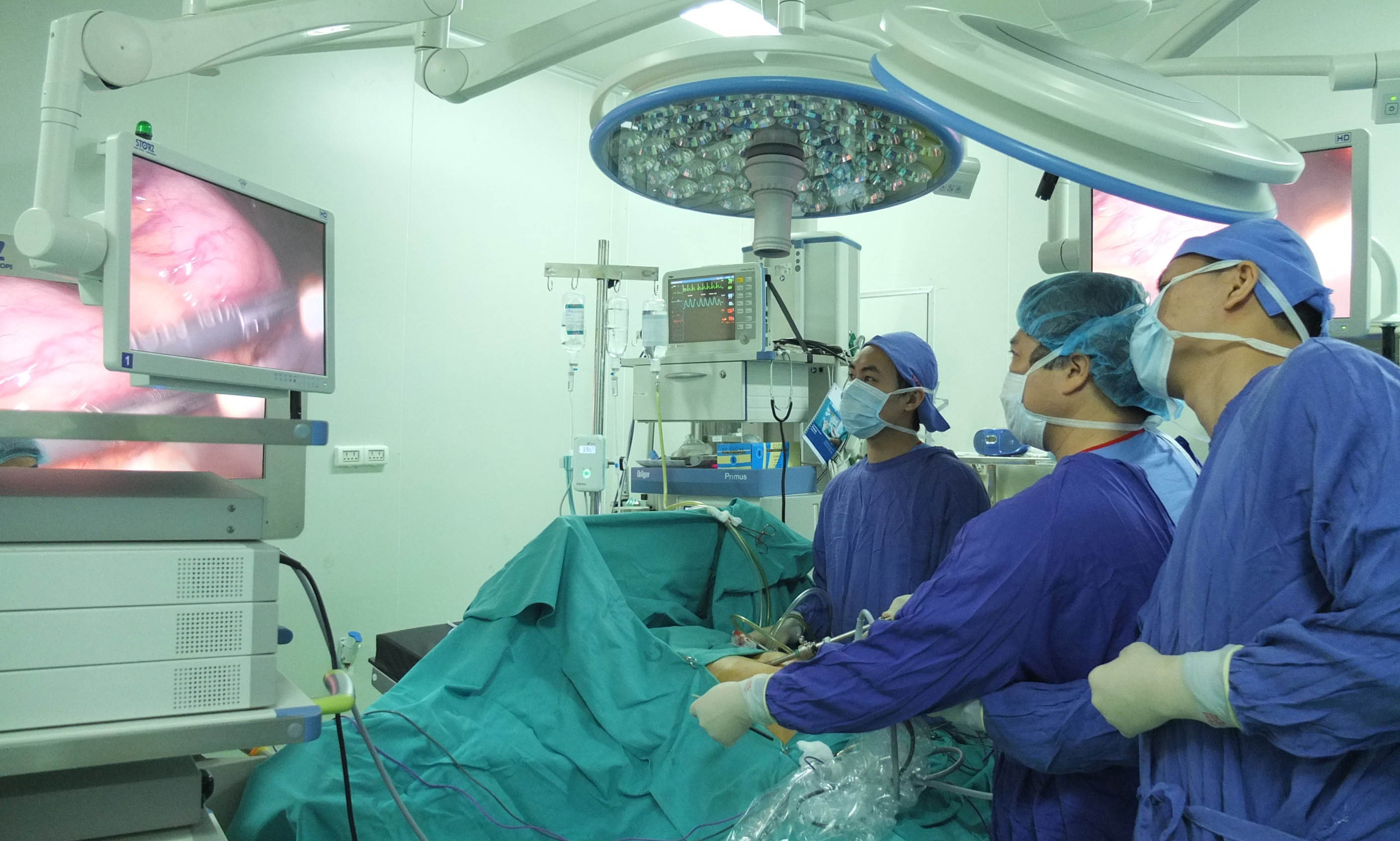 Lo bệnh viện chê bệnh nhân nghèo