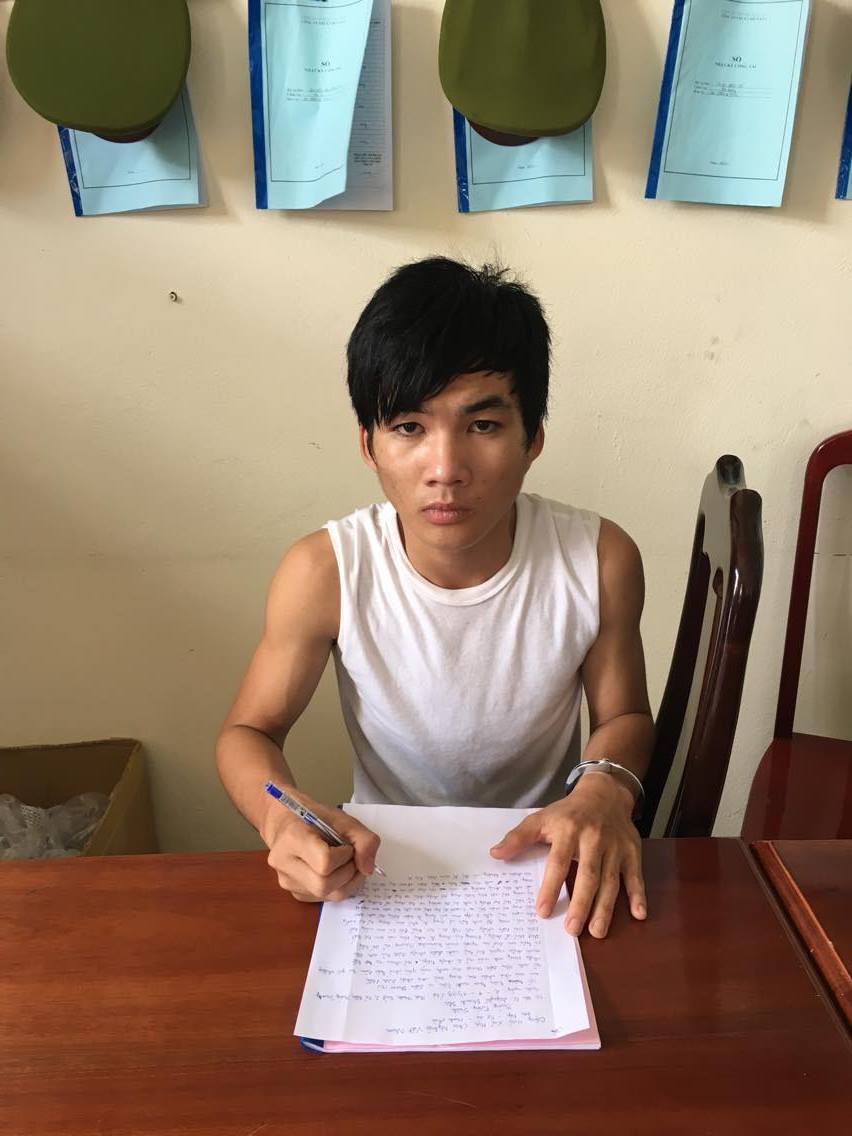 Nguyễn Thanh Hội tại cơ quan c&ocirc;ng an