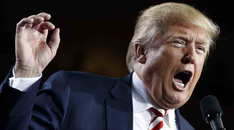 &Ocirc;ng Trump lại d&iacute;nh v&agrave;o b&ecirc; bối li&ecirc;n quan đến phụ nữ Ảnh: AP