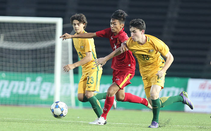 Từng thua U16 &Uacute;c ở chung kết U16 Đ&ocirc;ng Nam &Aacute; nhưng U16 Việt Nam đ&atilde; đ&ograve;i được m&oacute;n nợ khi t&aacute;i ngộ ở giải ch&acirc;u &Aacute;