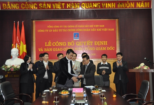 VAFI "phản pháo" vụ Bộ trưởng cất nhắc con trai