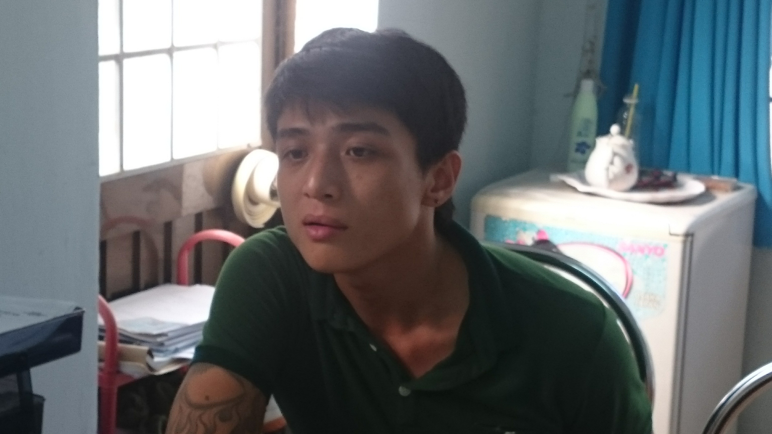 Bị bắt vì cướp xe, “hot boy” lộ thêm việc tàng trữ ma túy