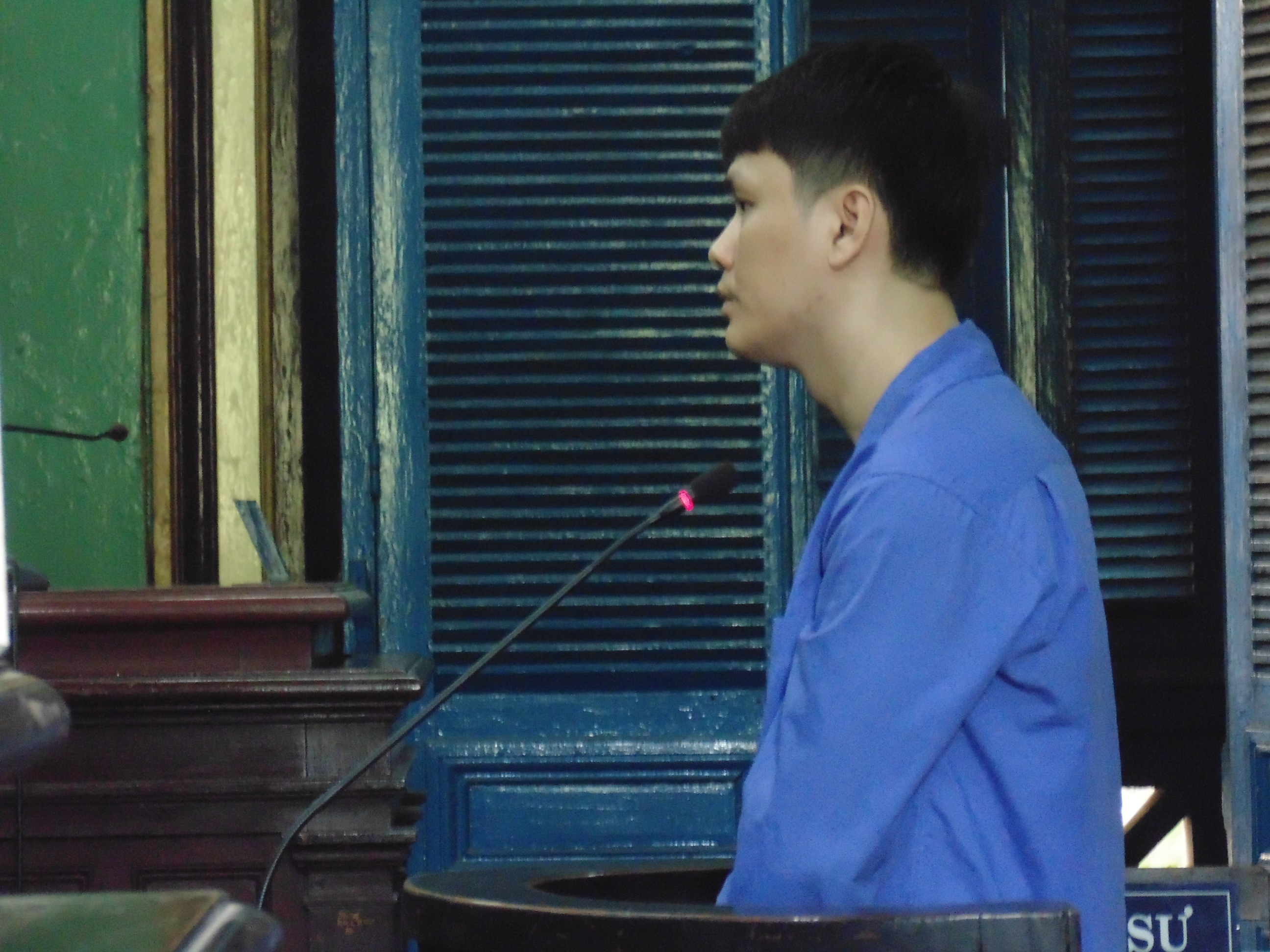 Lừa bán xe trong Chí Hòa, nguyên cán bộ an ninh vào tù