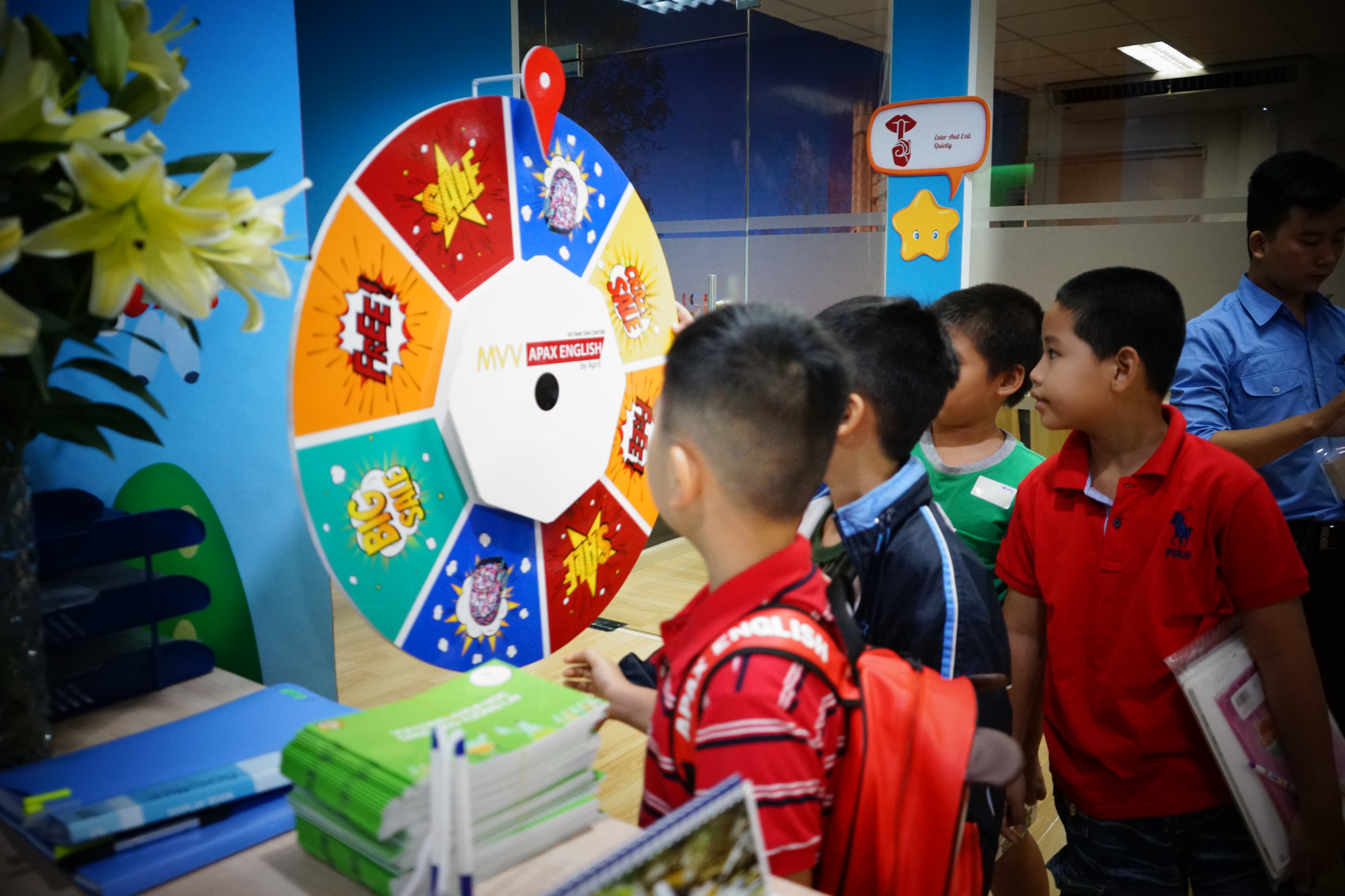Khai trương Trung tâm Anh ngữ của diễn viên Hồng Ánh
