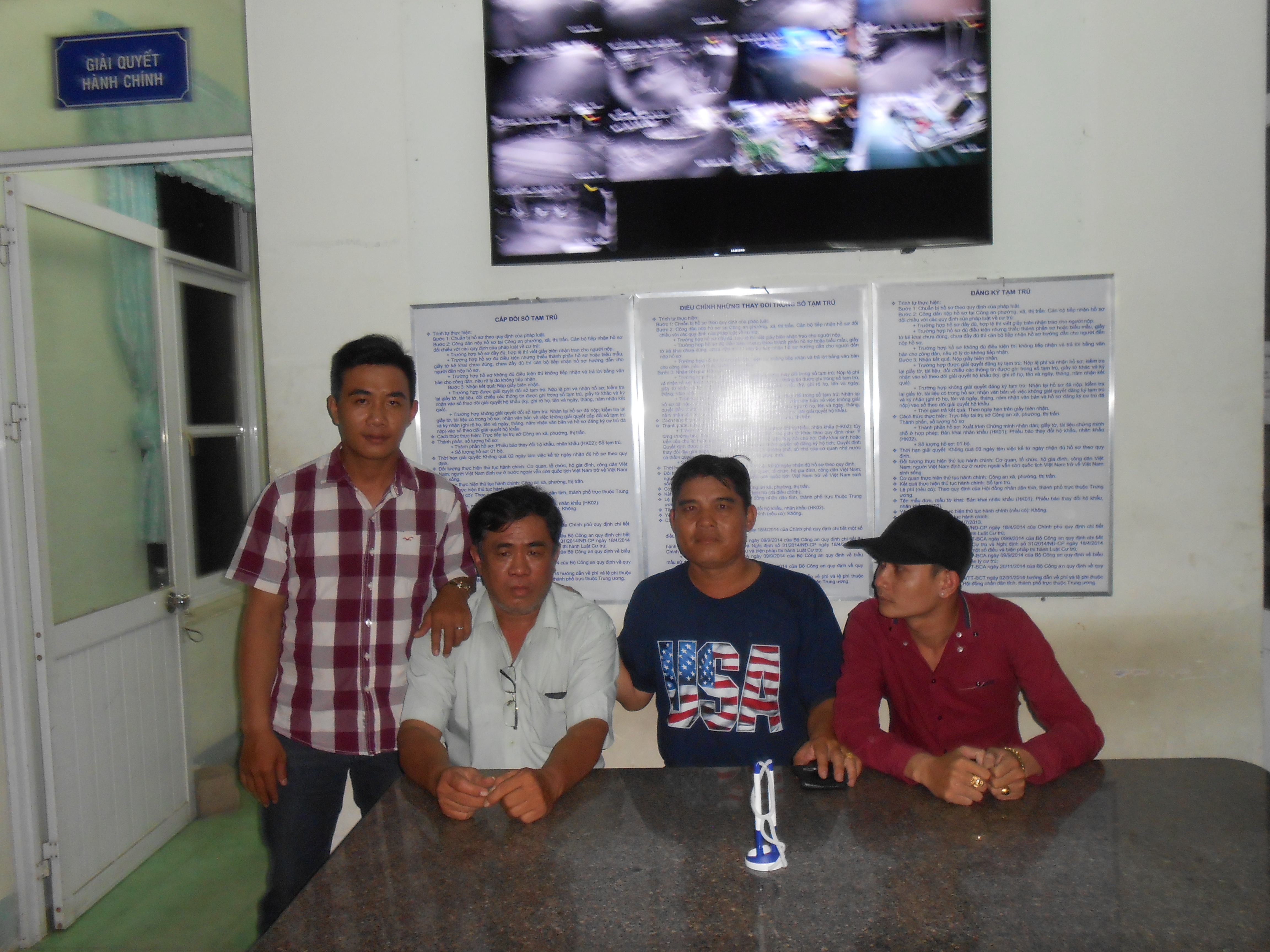 Giả lãnh đạo Bộ Công an, lừa tiền tài xế