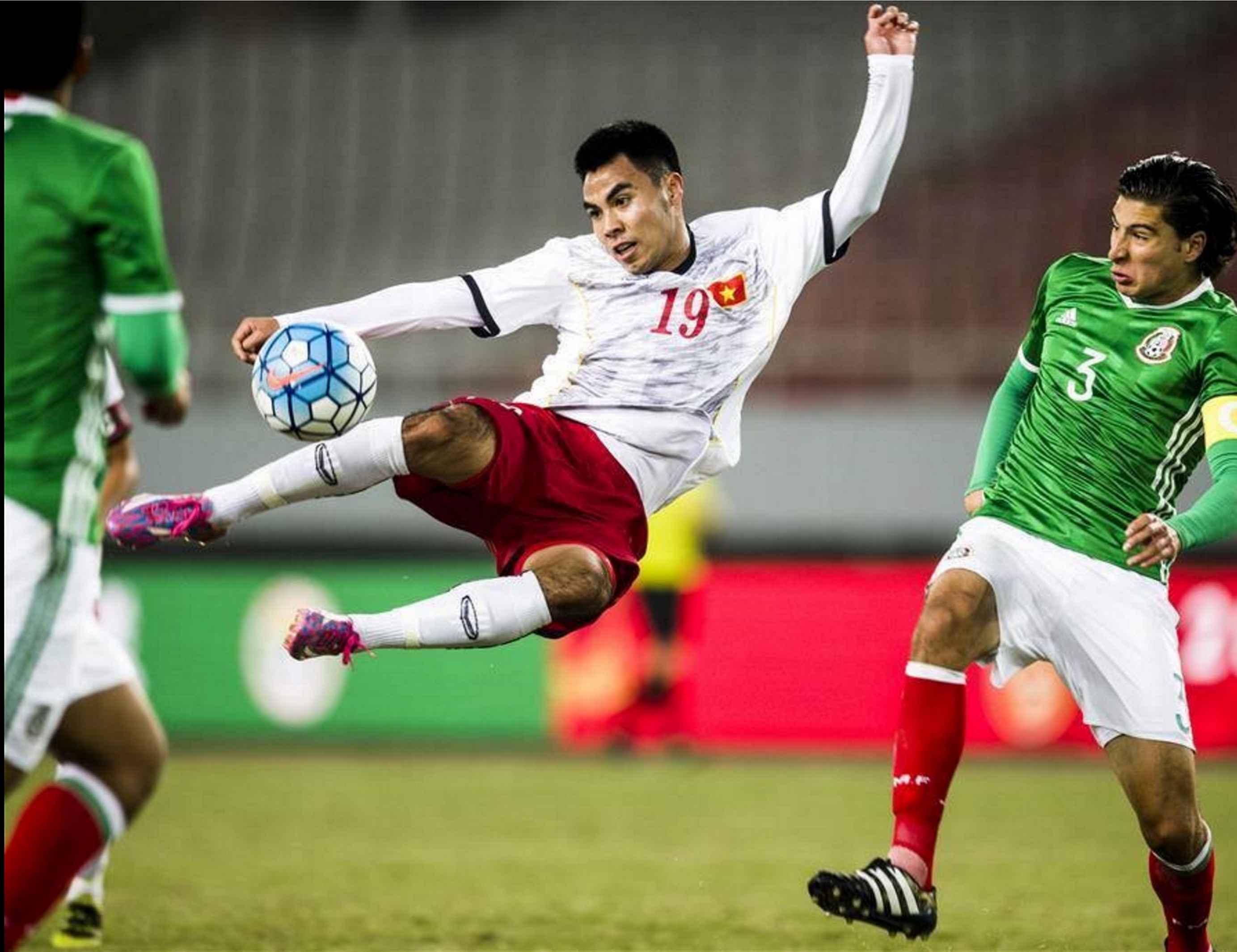 Chờ U22 Việt Nam giành cúp