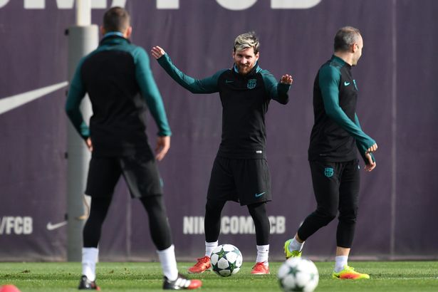 Enrique không cho Messi nghỉ trận thủ tục với Monchengladbach