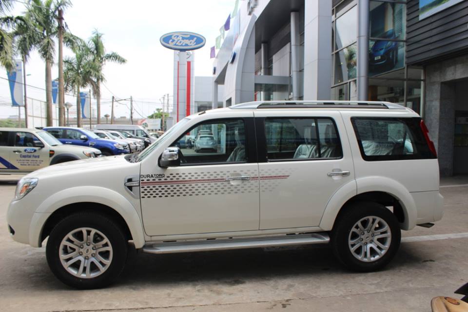 Ford Everest cũ được nhiều người săn tìm