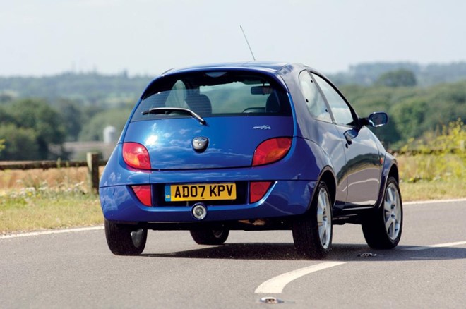 
Ford SportKa gi&aacute; hơn 60 triệu nếu quy đổi ra tiền Việt.
