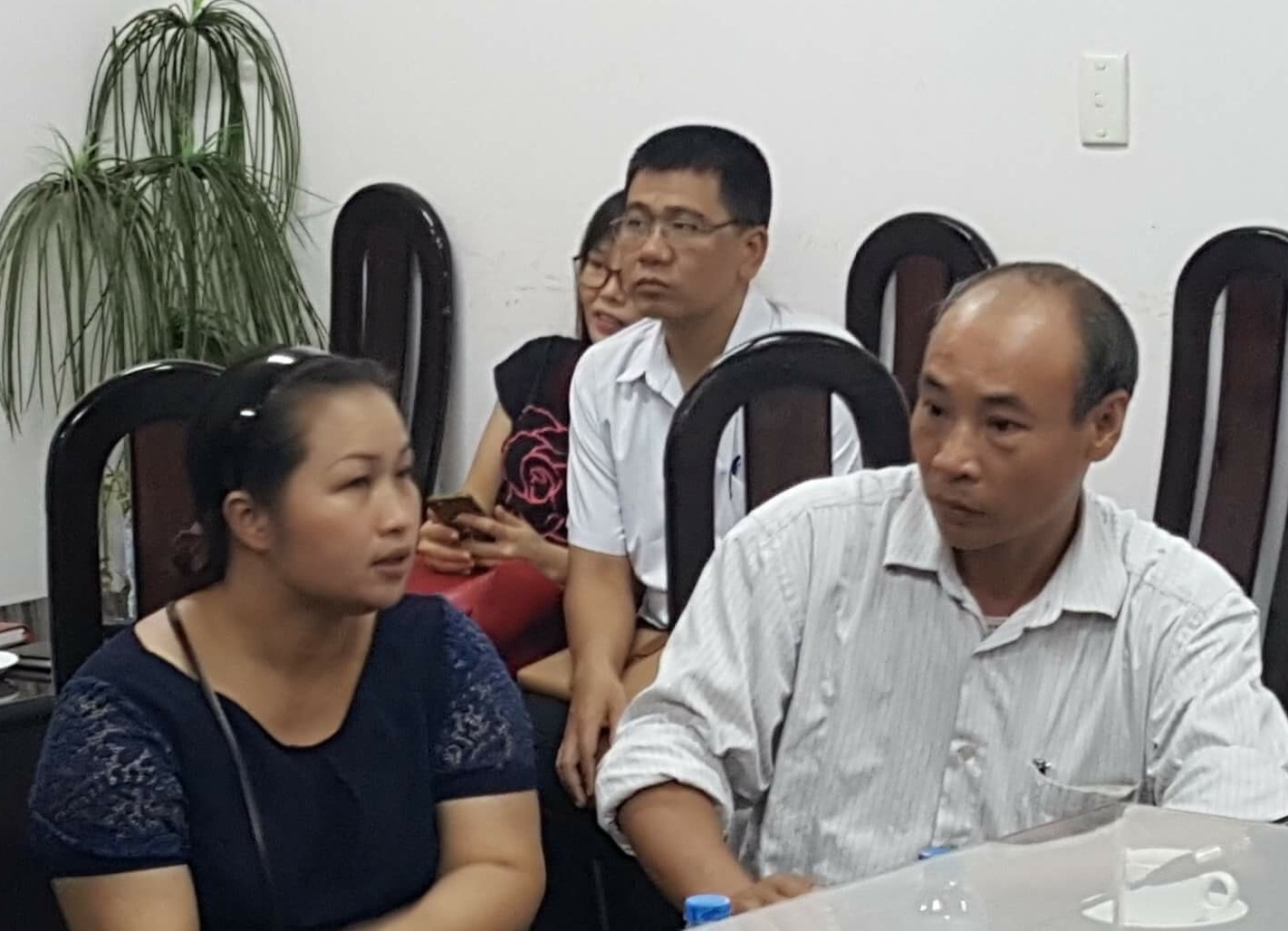 Tạm đình chỉ công tác chuyên môn bác sĩ mổ nhầm chân