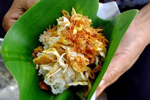 Những gánh xôi xuyên thế kỷ ở Sài Gòn
