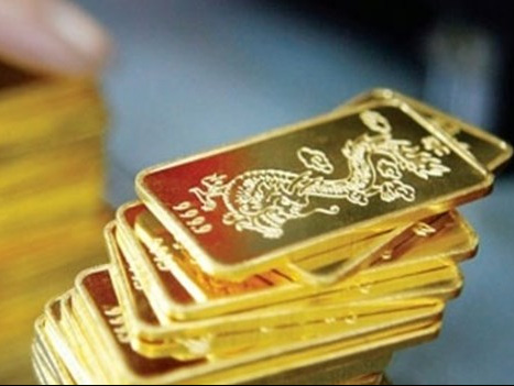 Lỡ mua vàng 38 triệu/lượng, nên bán ra hay giữ chờ giá lên?