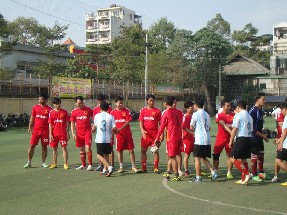 Trường THCS-THPT Nguyễn Khuyến đoạt cúp vô địch