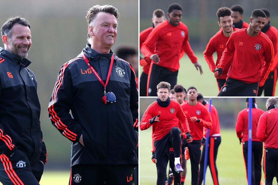 Hết đường, HLV Van Gaal cậy nhờ CĐV