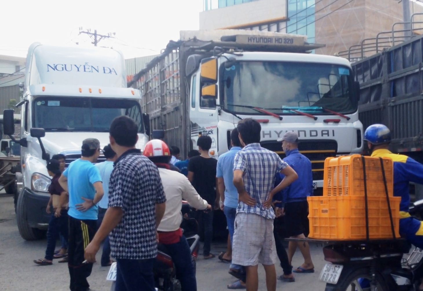 Vụ việc gây náo loạn cả khu vực