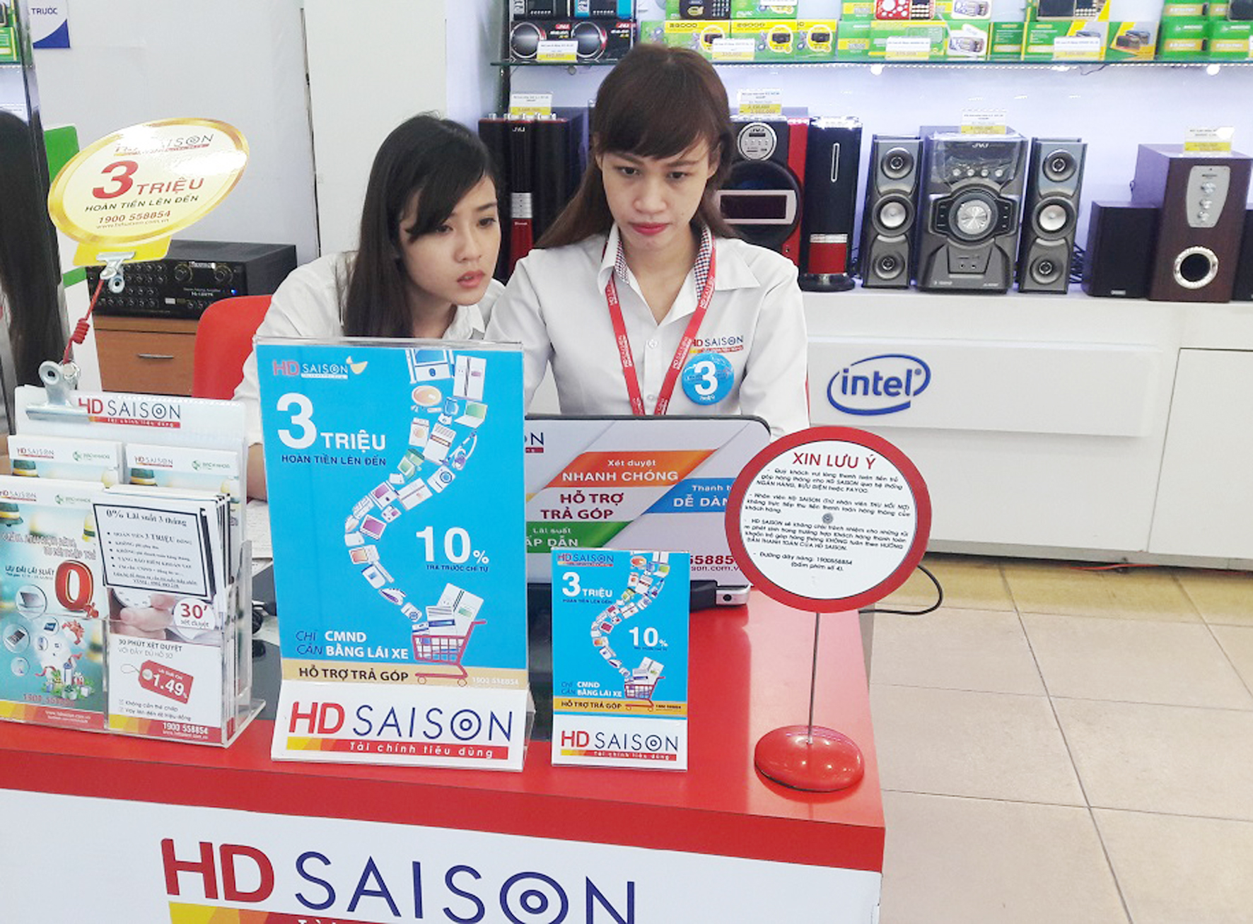 Người Việt vay 15 tỉ USD để tiêu dùng