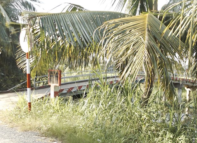 Chém loạn xạ như trong phim, 2 người thương vong
