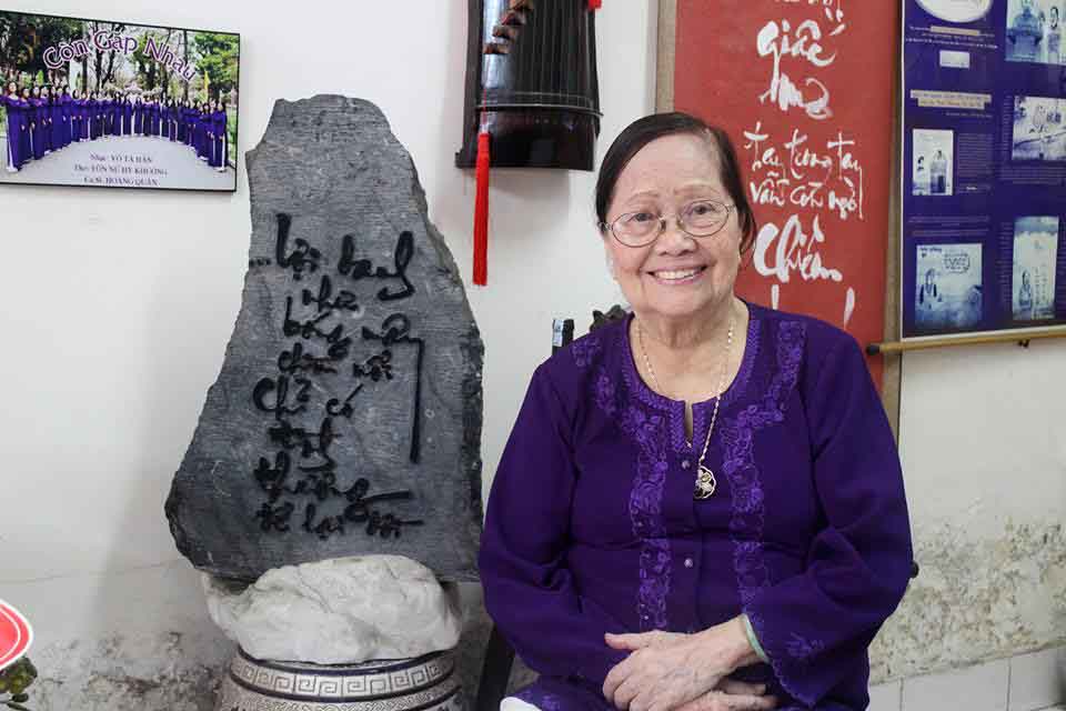 Bất ngờ về một bài thơ hay