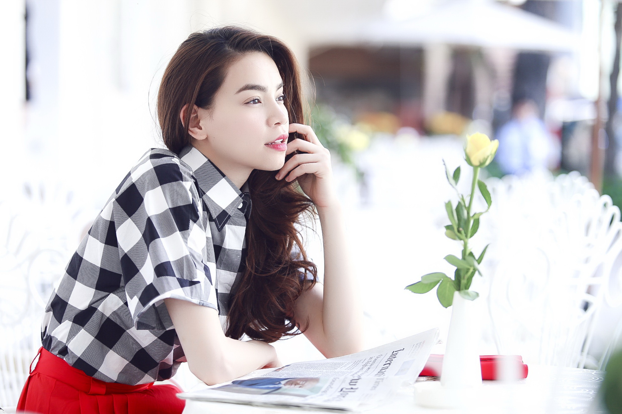 Nữ ca sĩ nhạc nhẹ: Tài năng một chín, một mười