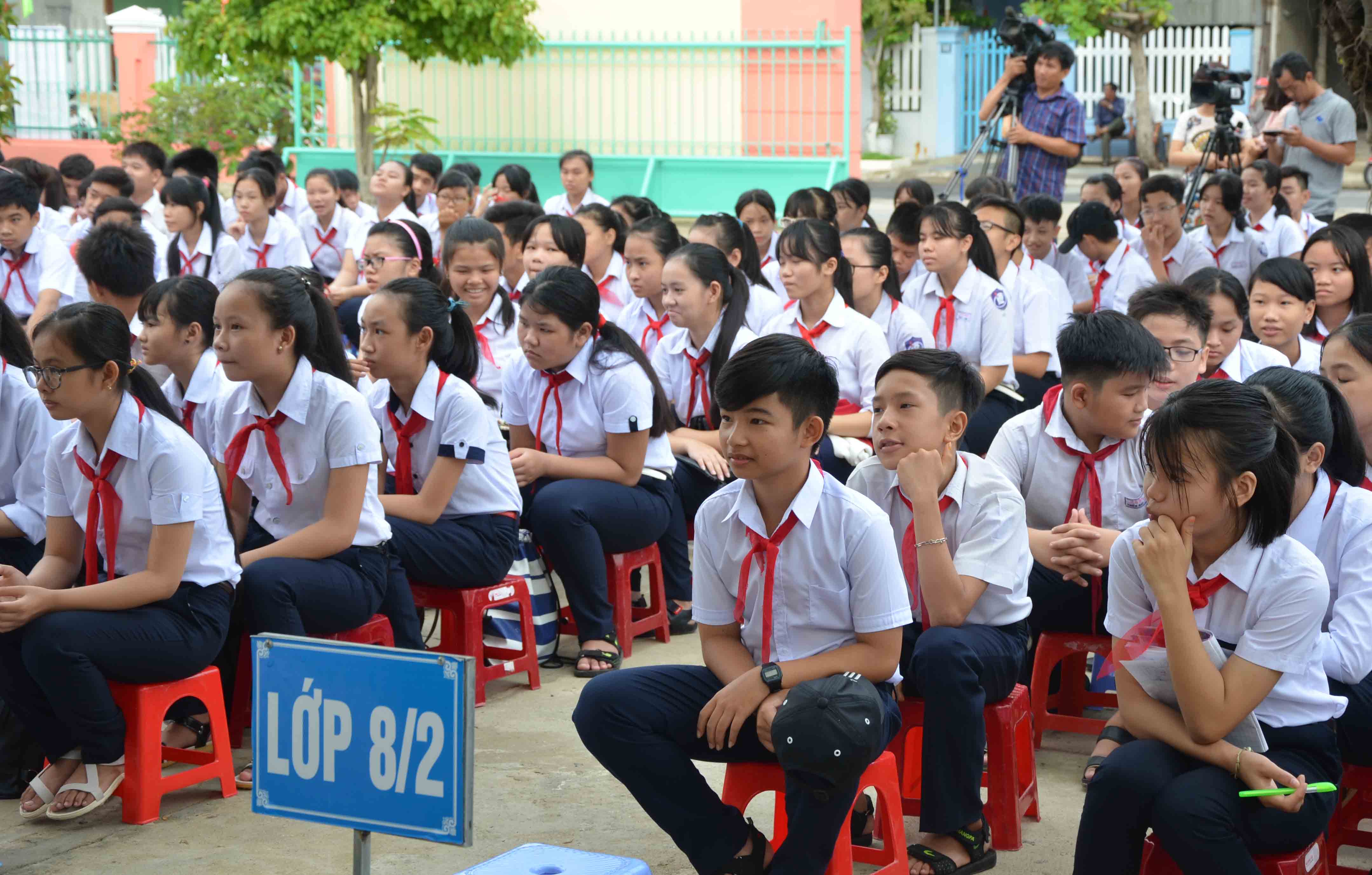Lễ khai giảng ở ngôi trường mang tên Hoàng Sa