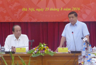 Họp… hành
