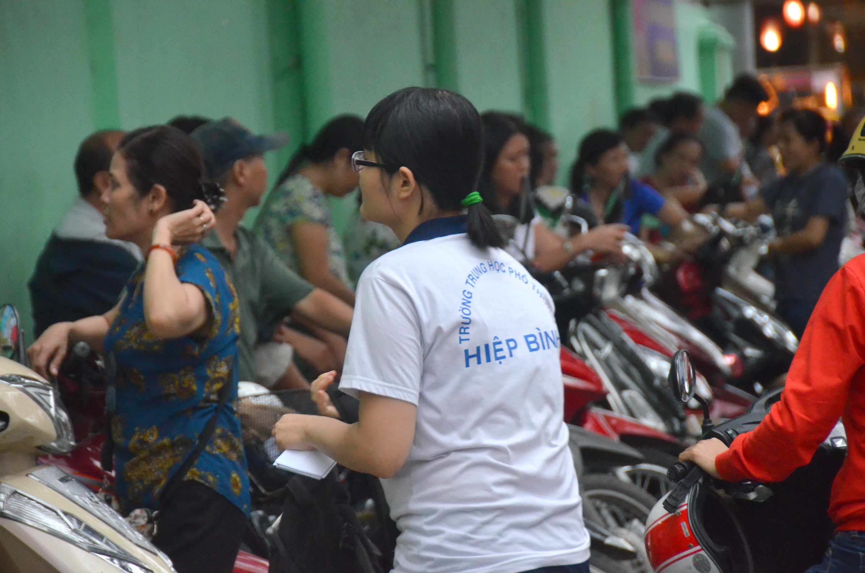 TPHCM: Quận Tân Bình không kỷ luật giáo viên dạy thêm