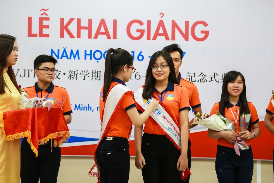 Hutech khai giảng chương trình chuẩn Nhật Bản