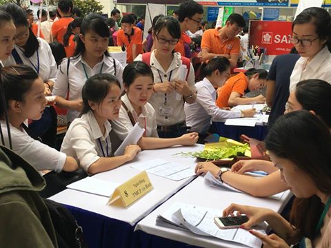 60 doanh nghiệp tham gia ngày hội việc làm
