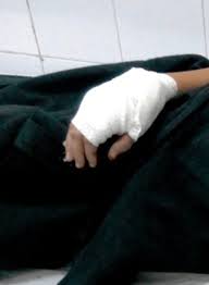 Bình Thuận: Phó Công an huyện bị chém trọng thương