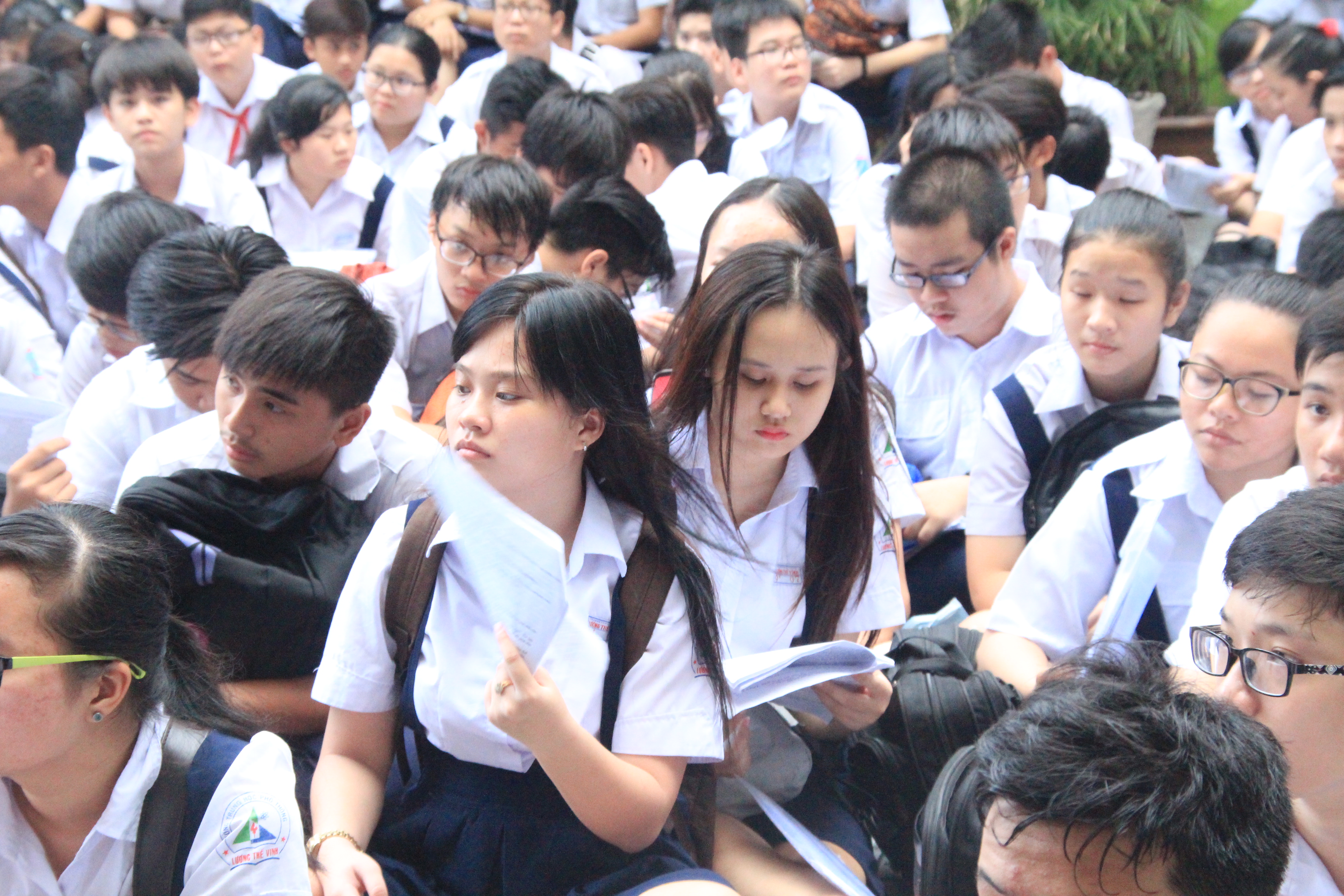 HS dự thi vào lớp 10 năm học 2016-2017